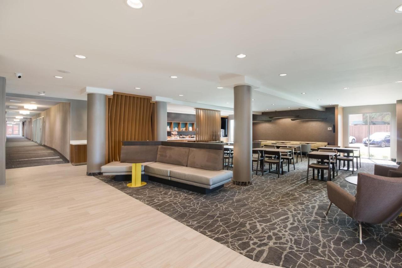 Springhill Suites By Marriott Dallas Nw Highway At Stemmons / I-35East Ngoại thất bức ảnh