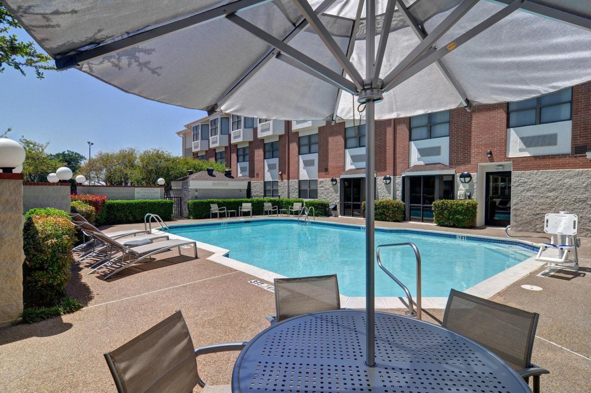 Springhill Suites By Marriott Dallas Nw Highway At Stemmons / I-35East Ngoại thất bức ảnh