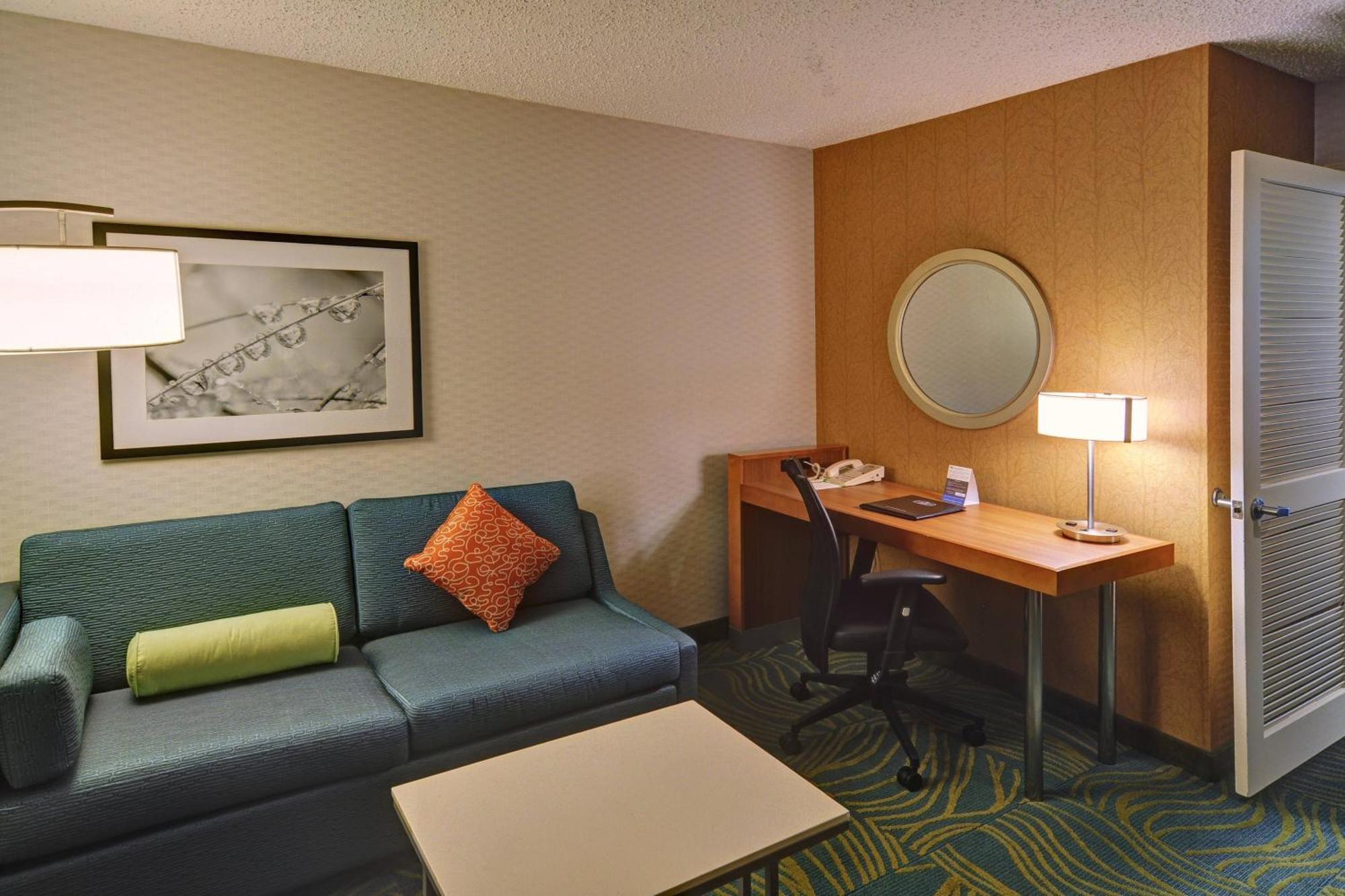 Springhill Suites By Marriott Dallas Nw Highway At Stemmons / I-35East Ngoại thất bức ảnh
